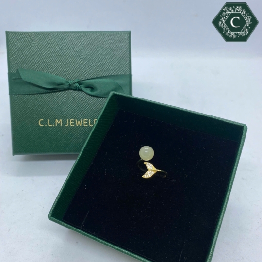 Nhẫn Bạc Đính Đá Nephrite Tròn Kết Hợp Đuôi Cá Lấp Lánh MS1005