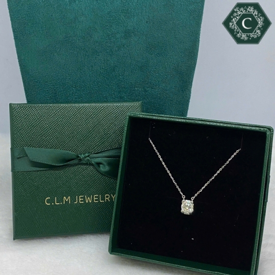Dây Chuyền Bạc Đính Đá Moissanite Vuông Trang Nhã MS804