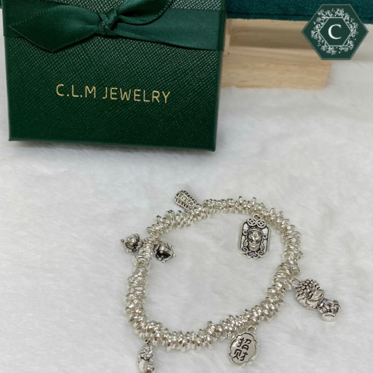 Vòng Tay Titan Charm Hình Thần Tài May Mắn - MS1282