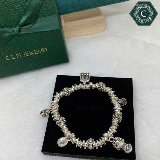 Vòng Tay Titan Charm Hình Phật Hoa Sen - MS1293