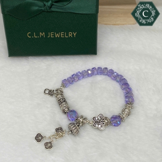 Vòng Tay Pha Lê Tím Mix Charm Bướm Bạc - MS1301