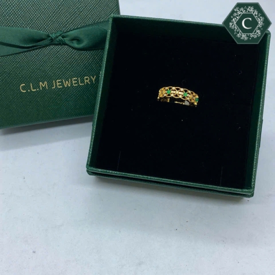 TRANG SỨC C.L.M