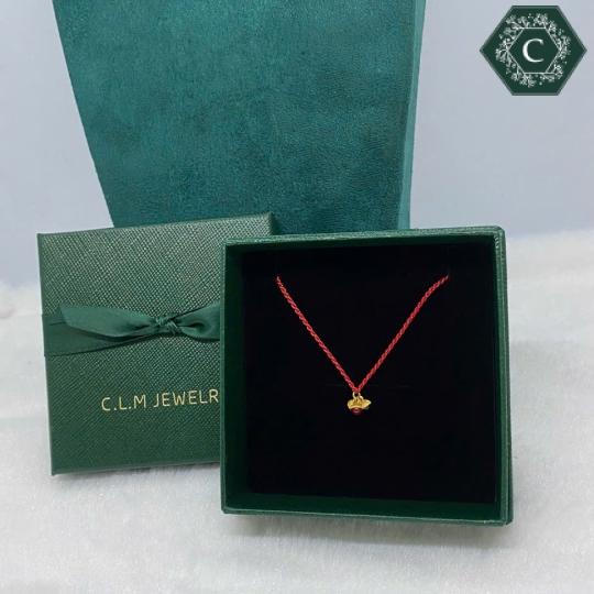 Vòng Tay Chỉ Đỏ Charm Chuông 3 Màu và Khoá Cẩm Thạch MS703