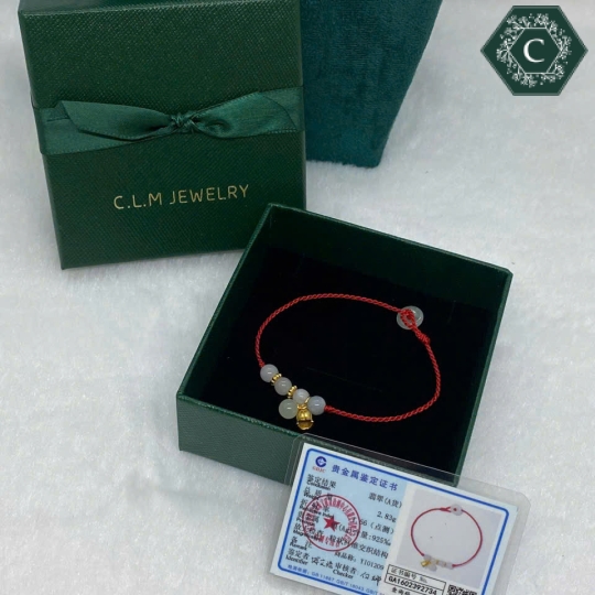 Vòng Tay Chỉ Đỏ Charm Nụ Hoa và Bi Cẩm Thạch MS715
