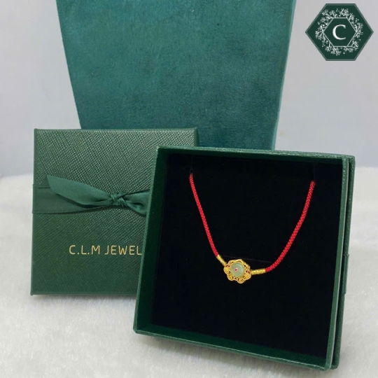 Vòng Tay Chỉ Đỏ Charm Đồng Tâm Cẩm Thạch MS705