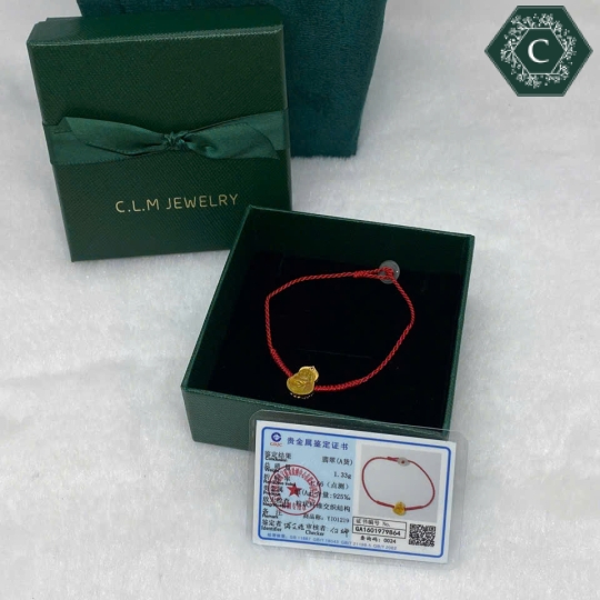 Vòng Tay Chỉ Đỏ Charm Phật Di Lạc Cẩm Thạch MS704