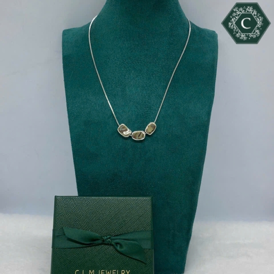TRANG SỨC C.L.M