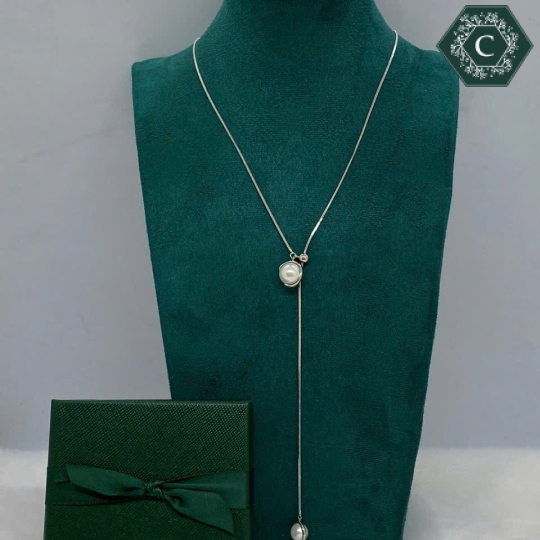 TRANG SỨC C.L.M